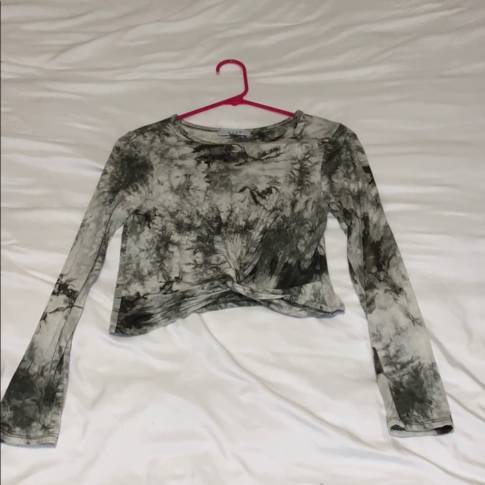 GAZE brand tied top